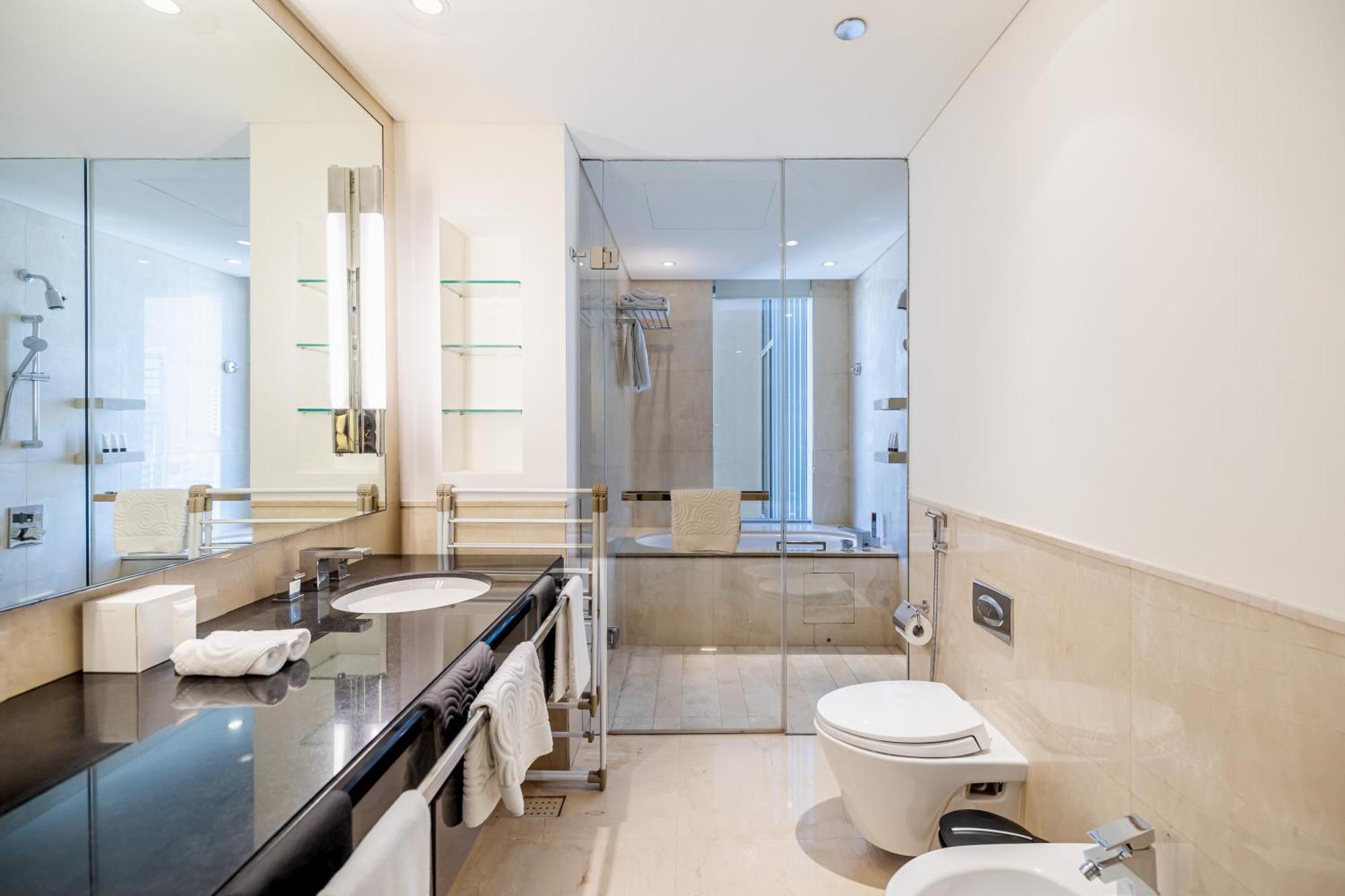 Apartment Marina View With Direct Access To Marina Mall *
